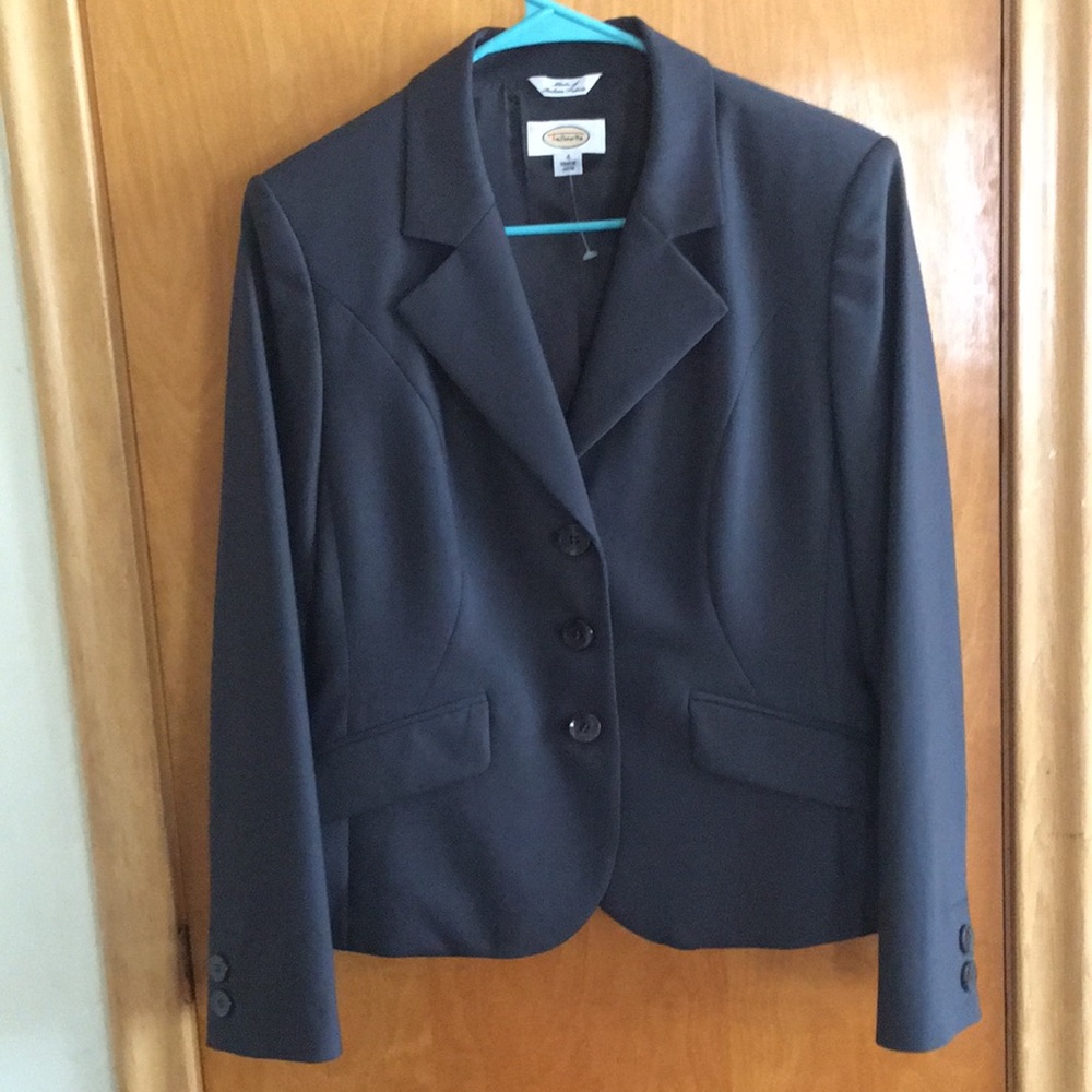 Talbots beautiful fine Italian wool blazer.